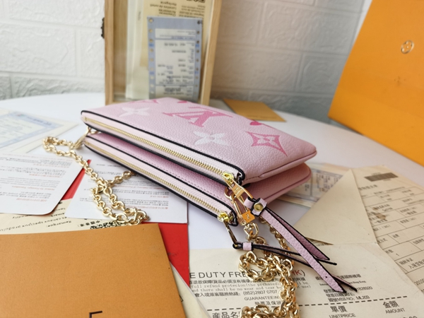 ルイヴィトンバッグ素材ディテール